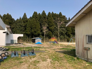 阿蘇西小学校 記念樹植栽他_190410_0002