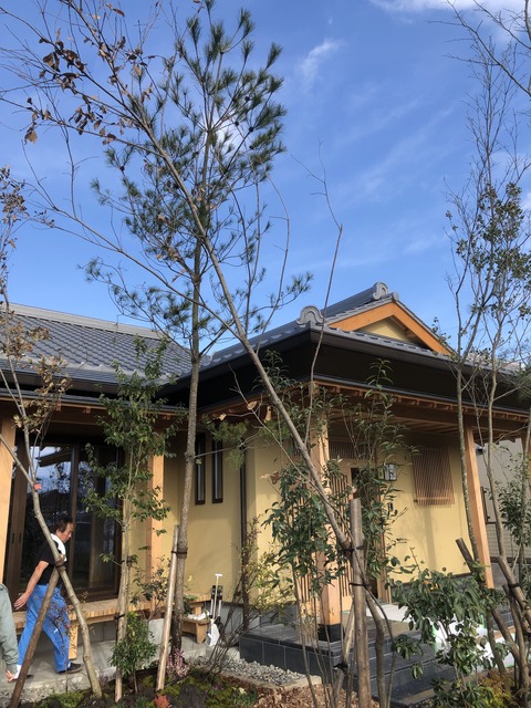 2019-12-14 14.27.07_R